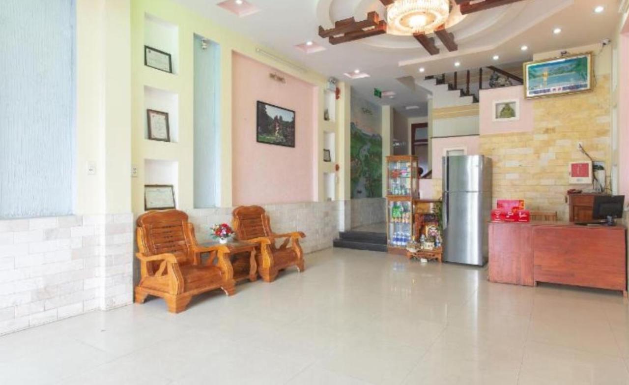 Phuong Hong Hotel Da Nang Bagian luar foto