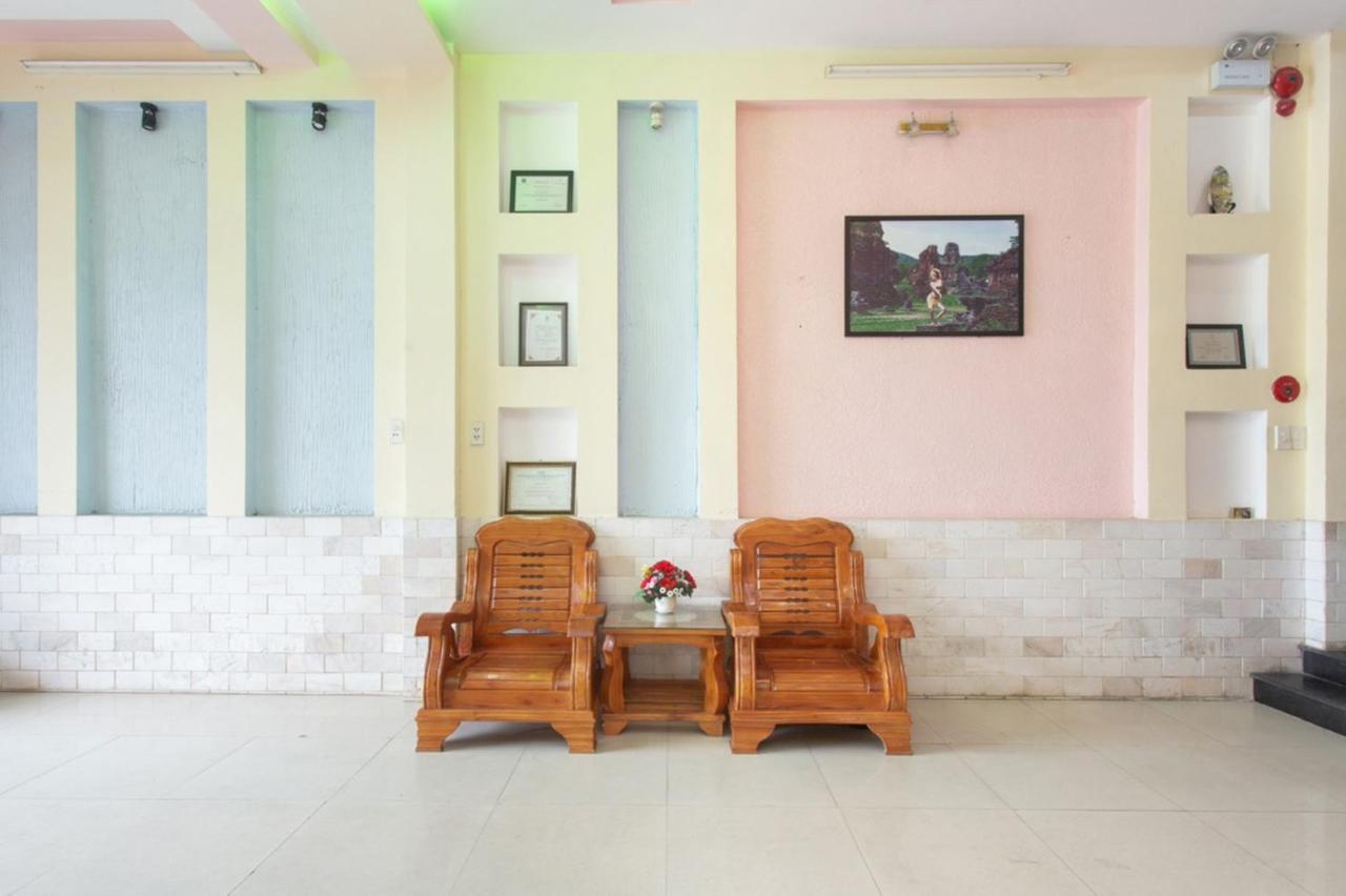 Phuong Hong Hotel Da Nang Bagian luar foto